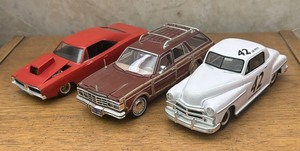 lot 356 image: Collectible Model Cars by Racing Champion, Motor Max and More