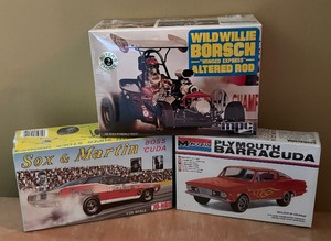 lot 339C image: New Model Car Kits Jo-Han Sox & Martin Boss Plymouth Cuda, Monogram Plymouth Barracuda and Wild Willie Borsch Winged Express Altered Rod