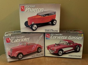 lot 243C image: AMT Ertl 1957 Chevrolet Corvette Gasser, 1932 Ford Phaeton and 1937 Chevrolet Cabriolet Model Car Kits