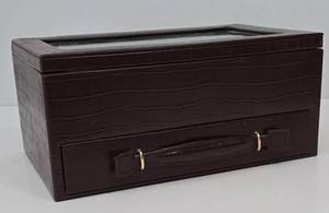 lot 365 image: Leather Clad Mens Dresser Top Valet