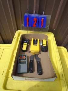 lot 121 image: Flat of stud finders & scrapers. As shown.