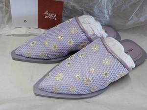 lot 60 image: Free People size 6.5 Becky Daisy Mo...