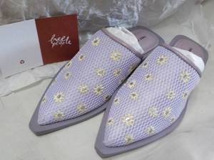 lot 66 image: Free People size 8 Becky Daisy Mole...