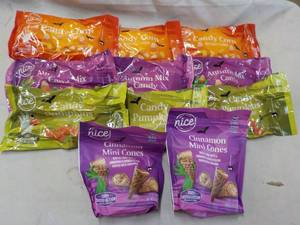 Candy and More; in date...