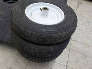 lot 133 image: 3 Tires...
