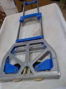 lot 145 image: Moving Cart...