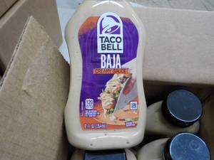 lot 211 image: 8 ct Taco Bell BAJA Creamy Sauce 12...