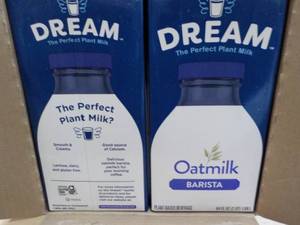 lot 219 image: 8 ct Dream 64 oz Oat milk Barista P...