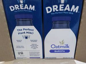 lot 220 image: 8 ct Dream 64 oz Oat milk Barista P...