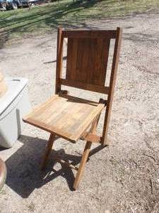 lot 45 image: Vintage wood folding chair by Simmons in Kenosha WI