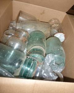 lot 69 image: Large box of approx 20 vintage jars