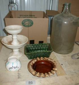 lot 86 image: vintage pottery and 3 gal jug