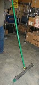 lot 127 image: Broom - 24 inch