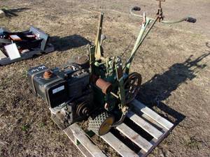 lot 31 image: Ryan 12 Sod Cutter