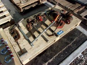 lot 55 image: Pallet of Ridgid Pipe Threaders, Reamers & Cutters