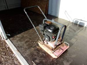 lot 56 image: Gas Plate Compactor