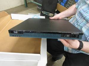 lot 817 image: CISCO INTEGRATED SERVICES ROUTER