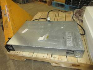lot 825 image: APC UPS (UNINTERRUPTED POWER SUPPLY)