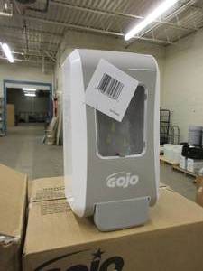 lot 132 image: GOJO SOAP DISPENSERS - NEW