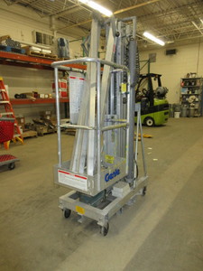 GENIE PERSONNEL LIFT