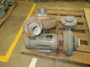 lot 179 image: BALDOR INDUSRIAL MOTOR
