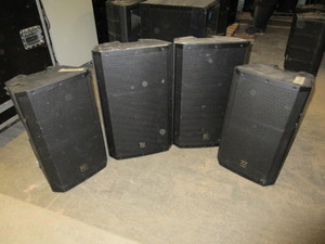 lot 238 image: EV PASSIVE LOUD SPEAKER SYSTEM