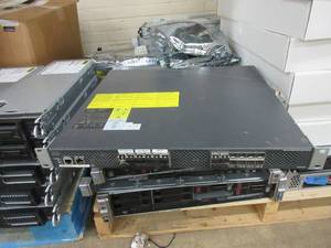 lot 807 image: CISCO, MULTI LAYER FABRIC SWITCH