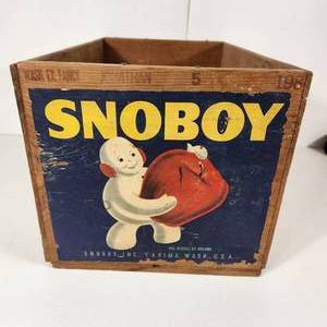Vintage SNOBOY Wooden Crate 19.5" X 12" Great Condition