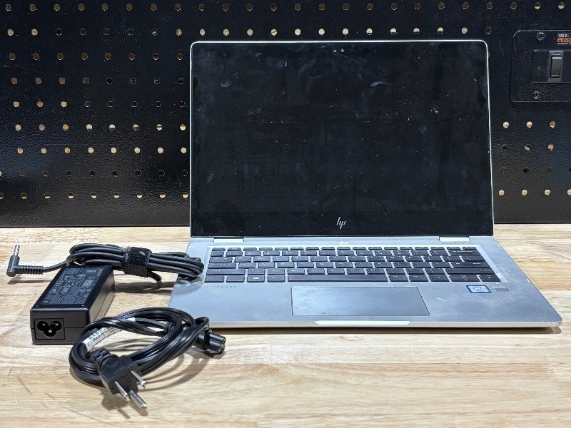 lot 22 image: HP Elitebook X360 G2 Flip Design Touchscreen Laptop