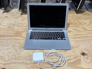 2015 13" Apple MacBook Air