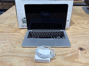 lot 29 image: 2015 13 Apple MacBook Pro
