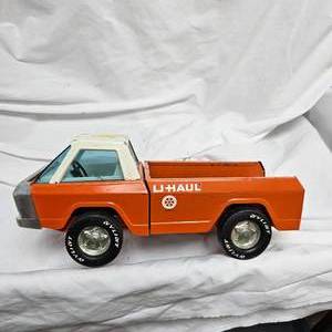 lot 44 image: Nylint U-Haul 1962 Ford Econoline Truck with 90%, Original Paint and Condition