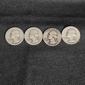 lot 60 image: (2)1946, (2)1948 Washington 25c
