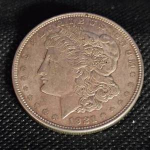 lot 82 image: 1921 Morgan Dollar FX