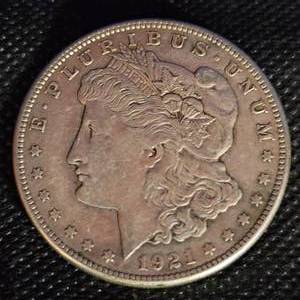 lot 88 image: 1921 Morgan Silver Dollar