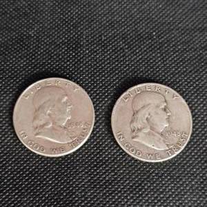 lot 99 image: (2) 1948 Franklin 50c