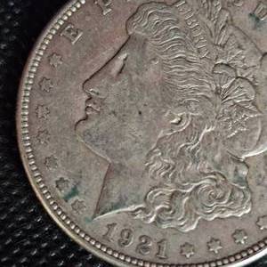 lot 121 image: 1921 Morgan Silver Dollar