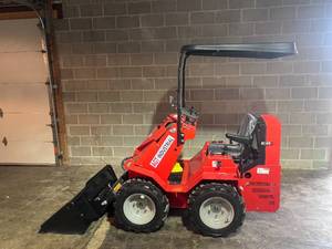 lot 5 image: AGT SDA-140W Wheel Loader