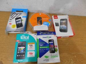 lot 26 image: Cell Phone Lot