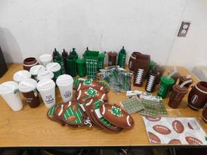 lot 31 image: Football Party Goods