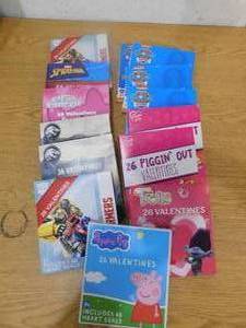 lot 66 image: Assorted Valentines Cards