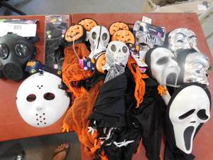 lot 68 image: Halloween Mask Lot