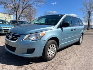 2009 VOLKSWAGEN ROUTAN S *2 Owners w/ No Accidents* 59k Miles