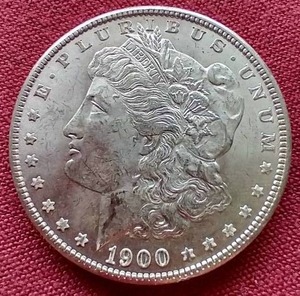 lot 8 image: 1900 Morgan Dollar