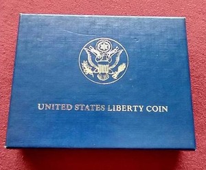 lot 11 image: 1986 Uncirculated Statue of Liberty Half Dollar