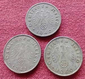 lot 30 image: (3) Germany Third Reich 10 Pfennig Coins