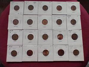 lot 59 image: (20) Wheats in Flips - Mostly Common Dates But 1915-S