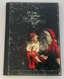 lot 43 image: 1971 JCPenney Christmas Catalog