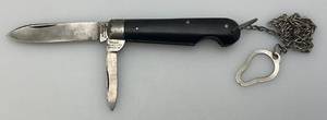 lot 79 image: Vintage 1940s-50s Wismar Cutlery Co. Germany 2 Blade With Pocket Chain