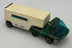 lot 99 image: 1969 Hot Wheels Redline The Heavyweights Van Lines Green